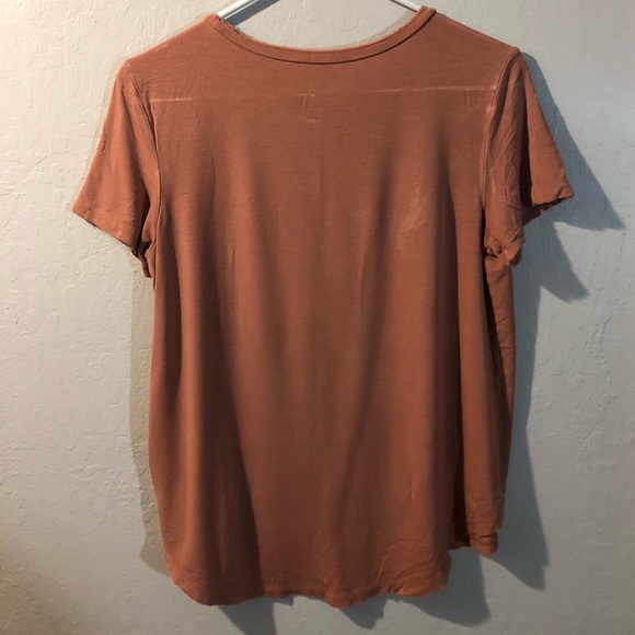 American Eagle Soft Tee - Picture 2 of 2
